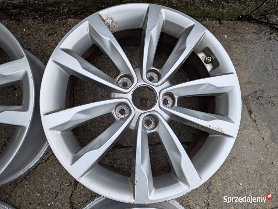 Felgi aluminiowe 16 5x1143 Hyundai i40 ET 40 Hyundai OE Barwik
