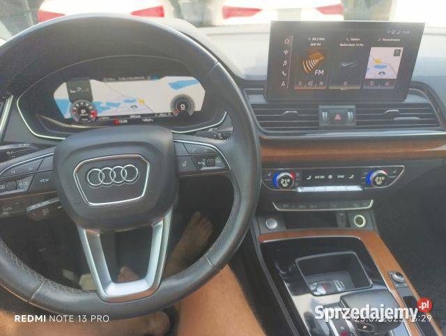 Audi Q5 45tfst Premium Plus Rok produkcji 2021 sprzedam