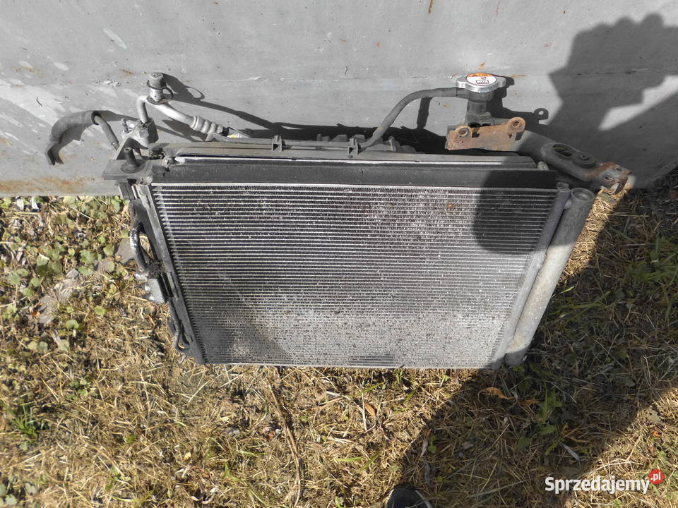 zestaw chłodnic z wentylatorem do hyundai i30 II Rok produkcji 2013 sprzedam