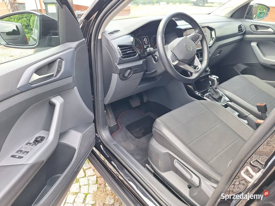 VOLKSWAGEN TCROSS 10 benzyna 122 SUV 2021r