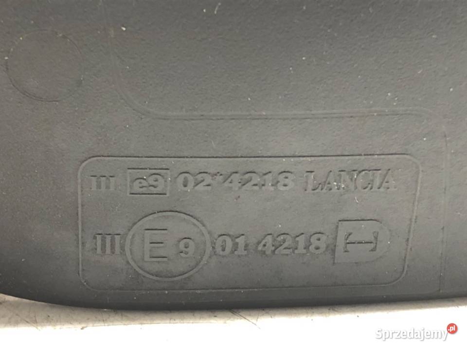 LUSTERKO LEWE LANCIA YPSILON Hatchback 0311 osobowe