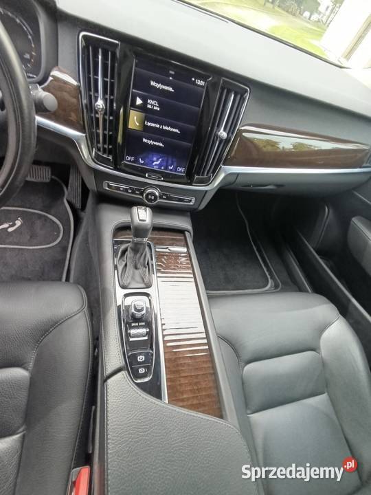 Volvo s90 Long 2018 20 benzyna 49 Rok produkcji 2018 S90 Jasło