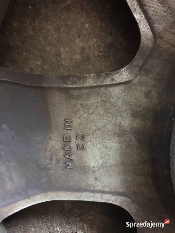 Koła z felgami aluminiowymi Renault Dacia Stryków