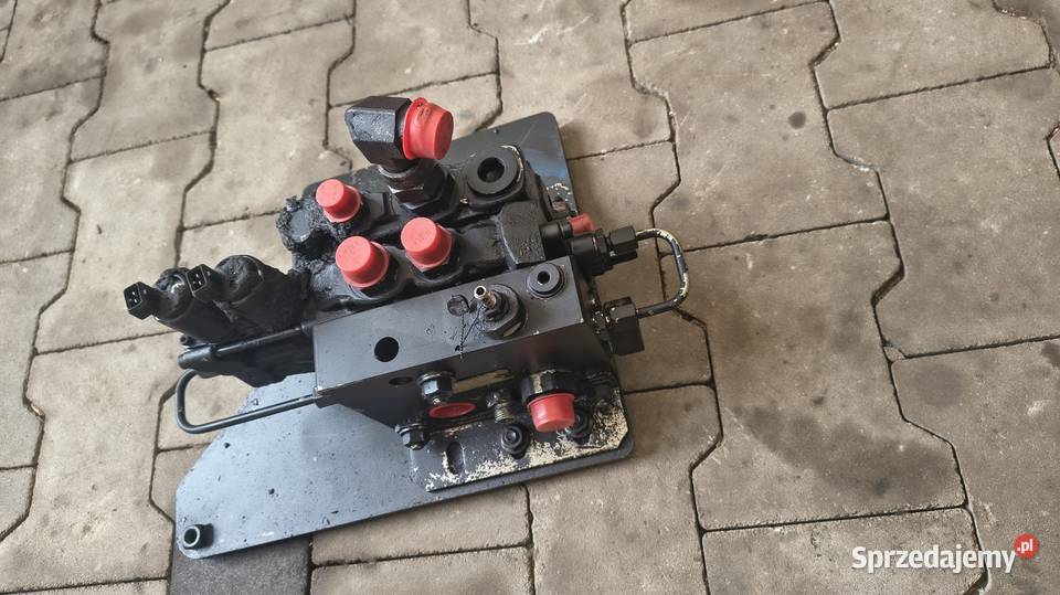 Rozdzielacz Hydrauliczny Parker VOLVO L 180g