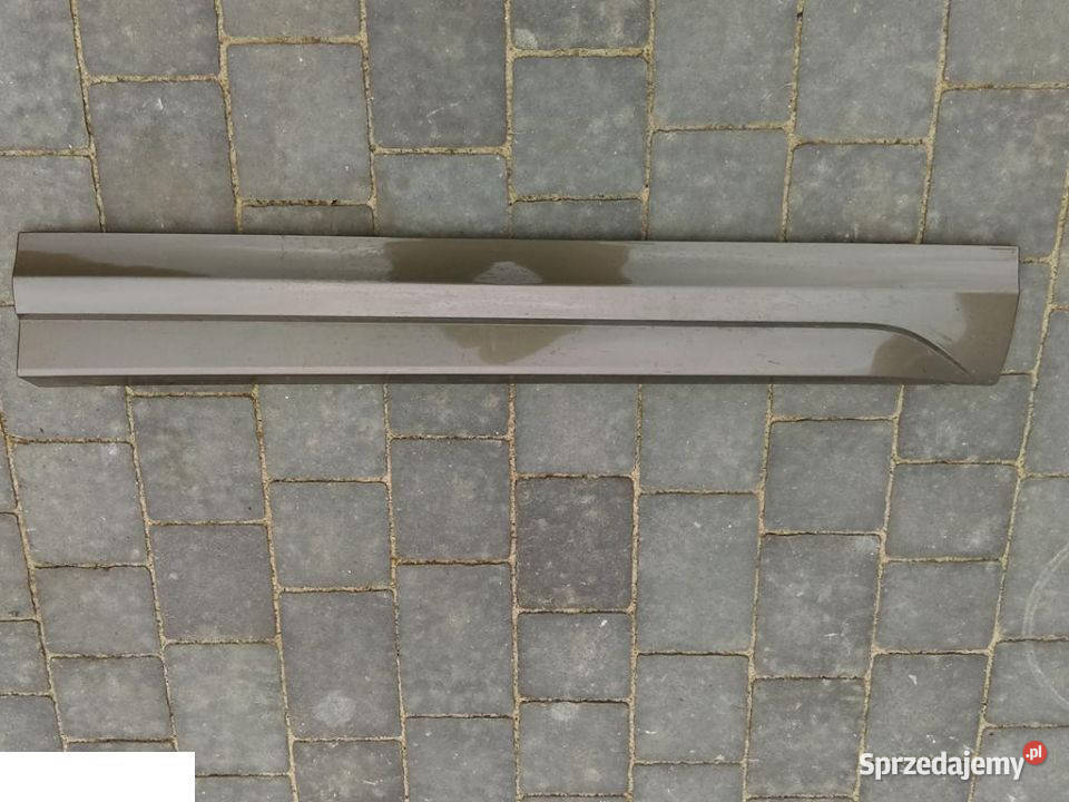 AUDI Q3 8U0 LISTWA PRAWY PRZÓD Karoseria Kozubszczyzna sprzedam