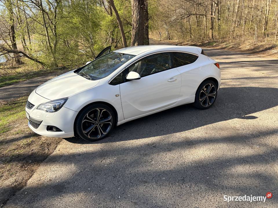 Astra J GTC 20 CDTI 165 2012 OPC Line 165KM Poznań sprzedam