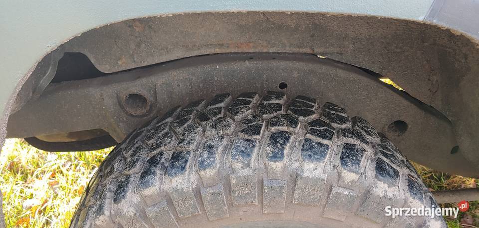 Nissan Patrol GR60 28 TD renowacji 100KM Motoryzacja Police