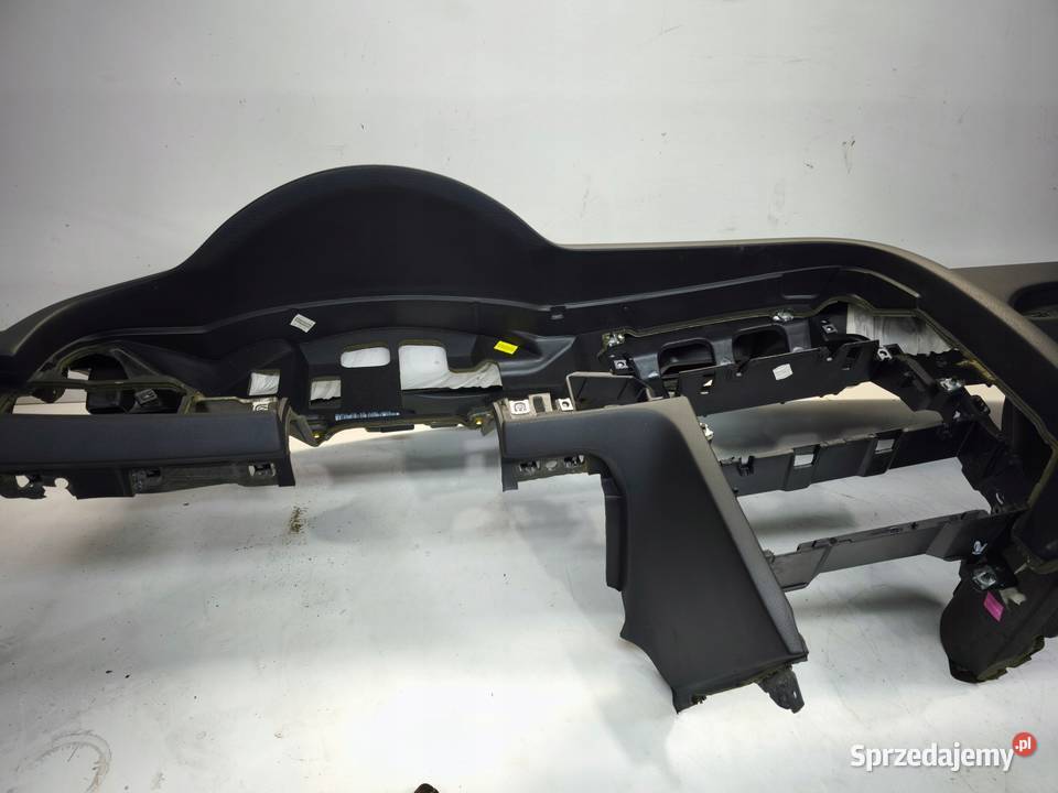 DESKA KOKPIT KONSOLA AUDI A6 C6 4F1857041 EUROPA sprzedam
