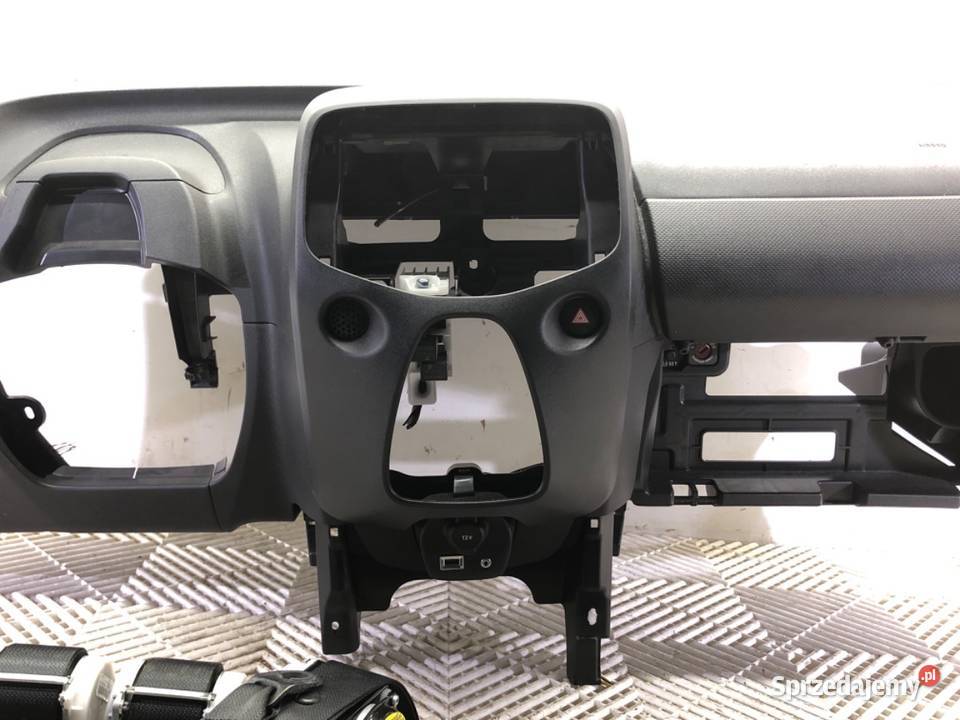 KOKPIT PODUSZKI PASY KOMPLET CITROEN C1 II