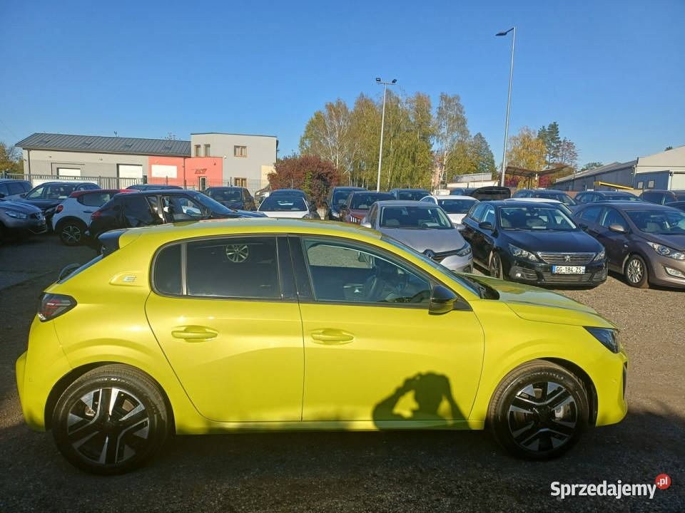 Peugeot 208 Automat 1 wł Navi 2xKamera Tablet isofix małopolskie Chrzanów sprzedam