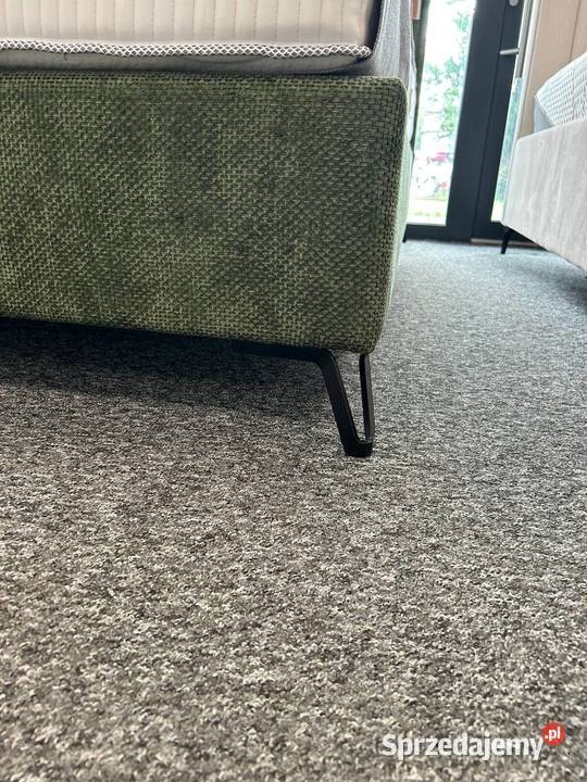 Łóżko kontynentalne 180x200cmm z pojemnikiem na Płock sprzedam