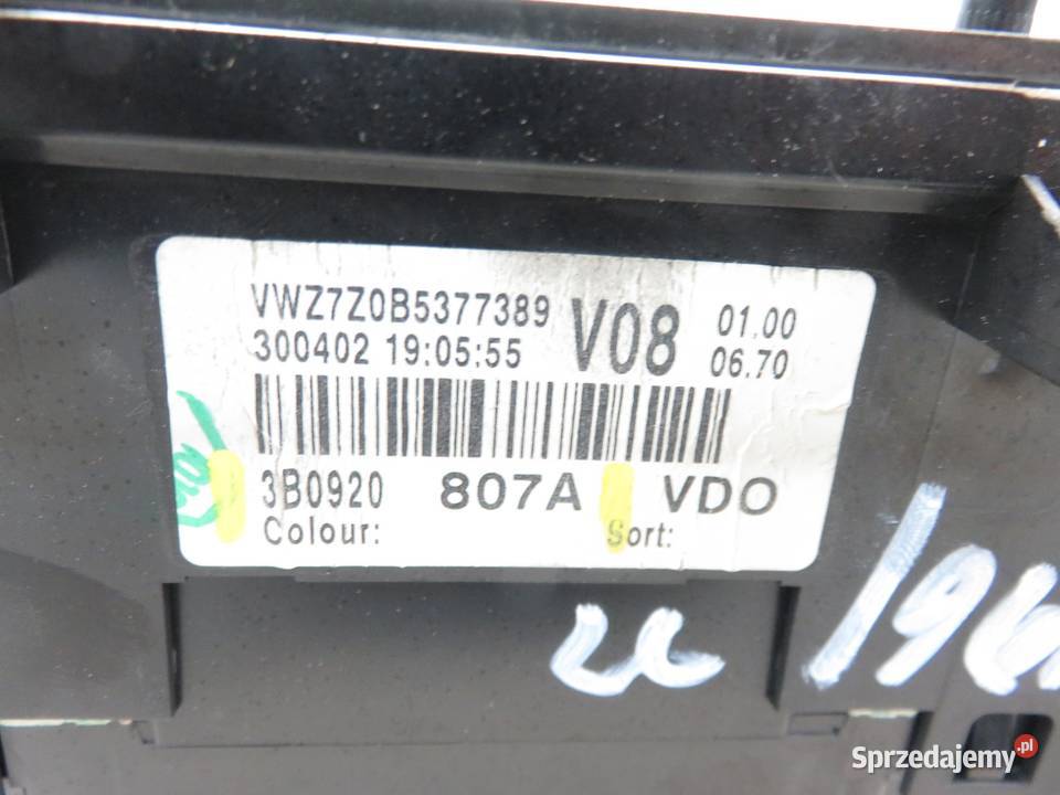 LICZNIK VW PASSAT B5 FL 19 TDI 3B0920807A Liczniki i zegary sprzedam