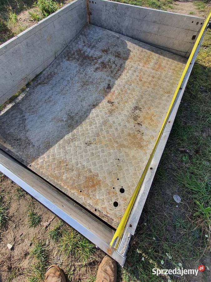 Burty polonez Karoseria