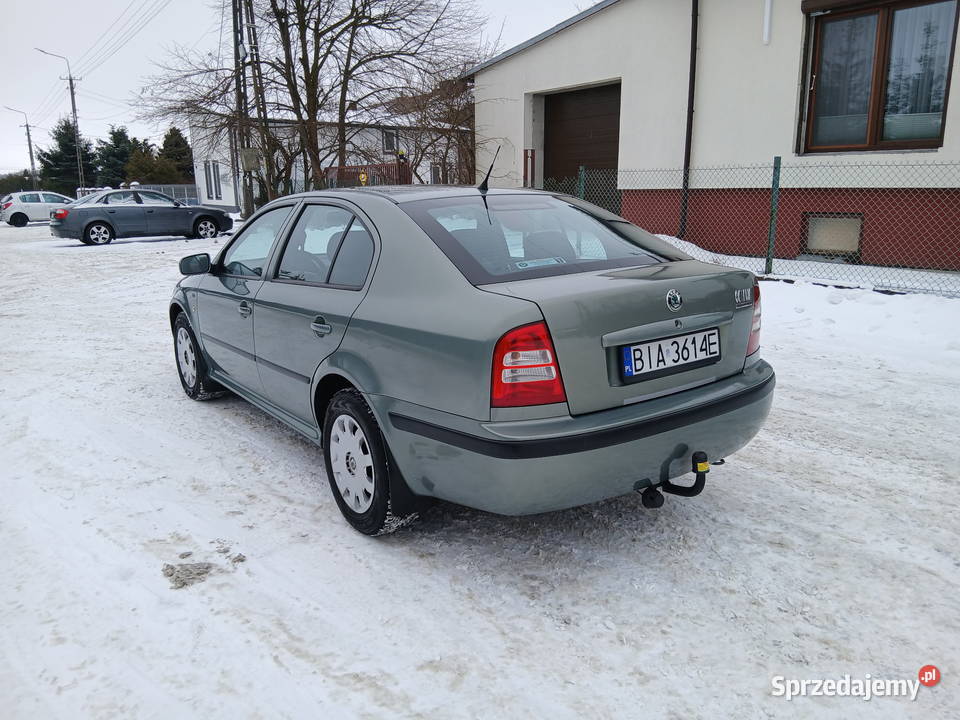 Skoda Octavia 19 TDI 2003 na pompie Ciechanowiec