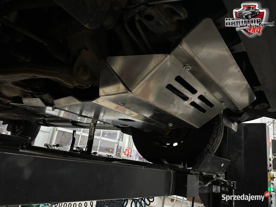 Osłona KOMPLET Osłony SILNIKA Aluminiowe Hilux Części samochodowe Pasłęk sprzedam