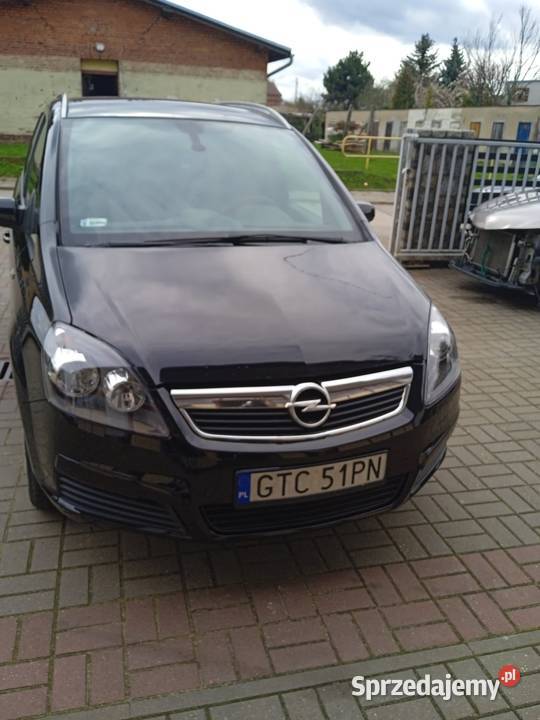 Opel zafira b 2006 19tdi manualna