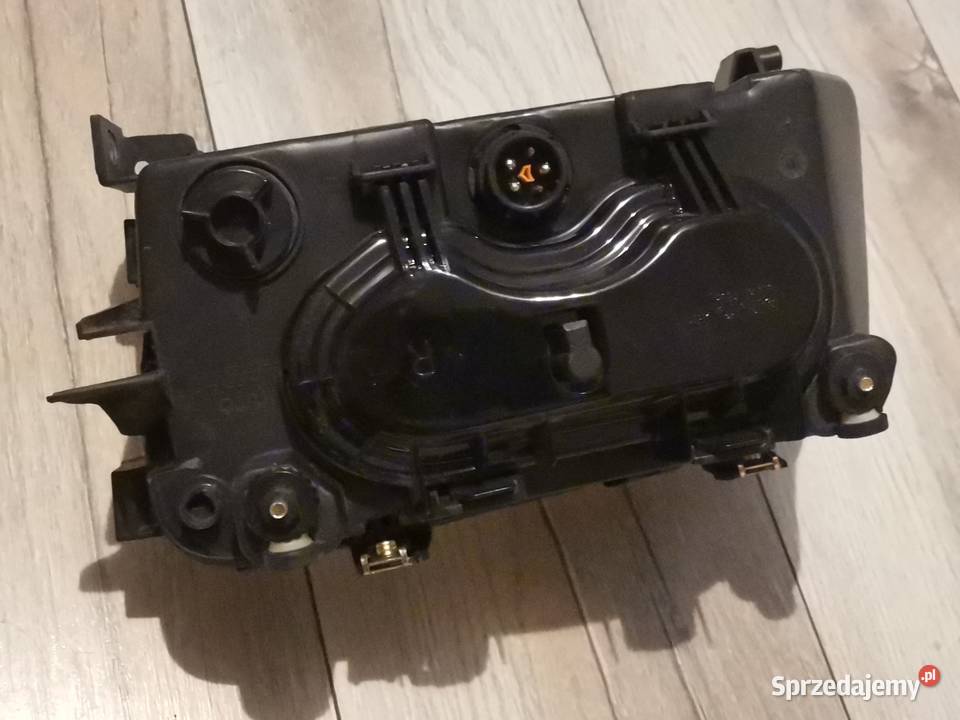 AUDI A3 8L1 9603 PRAWA LAMPA PRZÓD ZAMIENNIK Międzychód sprzedam