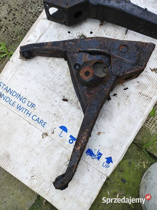 Wahacz fiat 126p lewy prawy tył tylny Jawiszowice