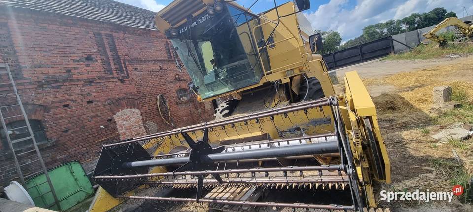 Kombajn zbożowy Holland TX30 Kombajny