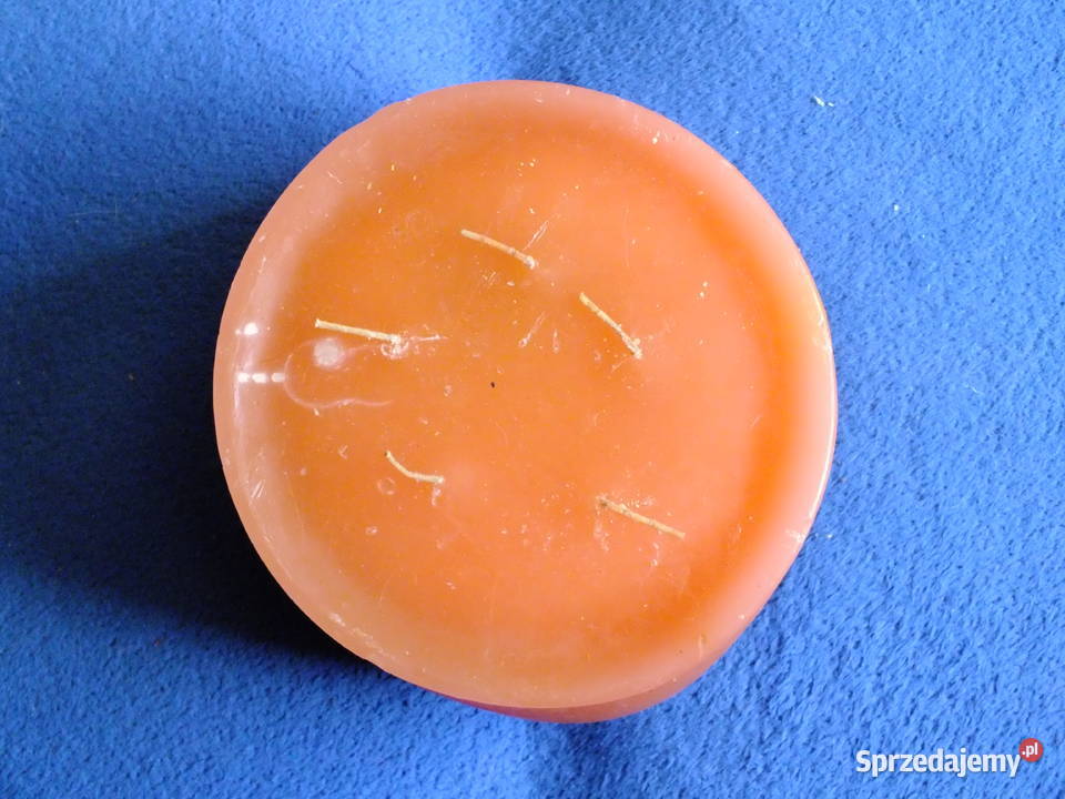 Sprzedam dużą okrągłą świeczkę używana w stanie Świece Gdańsk