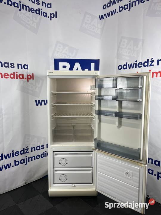 LODÓWKA Siemens Germany 158 Klas A