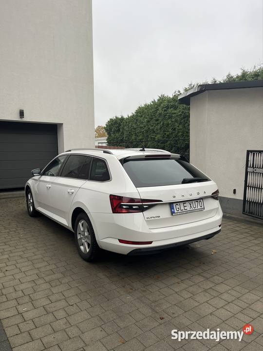 Skoda superb 21r hak ful led