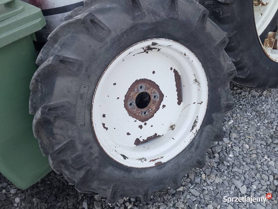 Koła 9520 11248 Opony rolnicze lubelskie Turobin