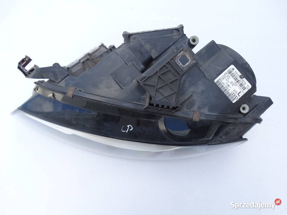 AUDI A4 B8 0812 LAMPA LEWY PRAWY PRZÓD KOMPLET Łosieniec