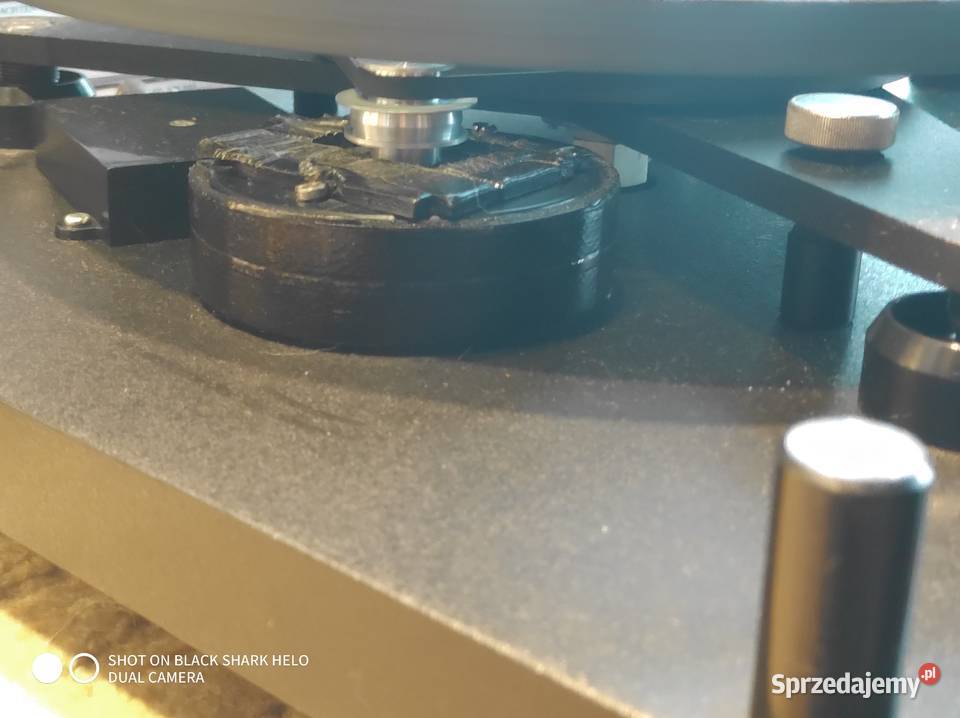 gramofon ProJect P69 pływający talerz Mosty