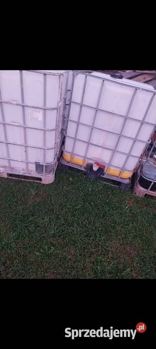 Mauzer 1000L na wode inne płyny kiszonki śrutę Nowy Sącz