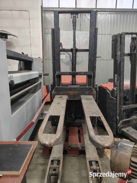 Elektryczny wózek podnośnikowy Toyota BT Staxio Toyota Zamość