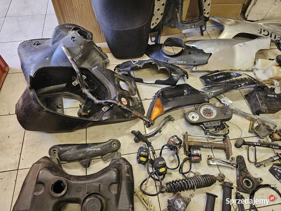 Peugeot Speedfight 2 części amor wydech wiązka