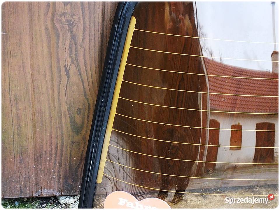 Fiat 125p Podgrzewana Szyba BESPO Tył Tylna z Żary