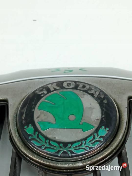 ATRAPA GRILL SD0700201 Skoda Octavia I 19962010 Rok produkcji 1998 sprzedam