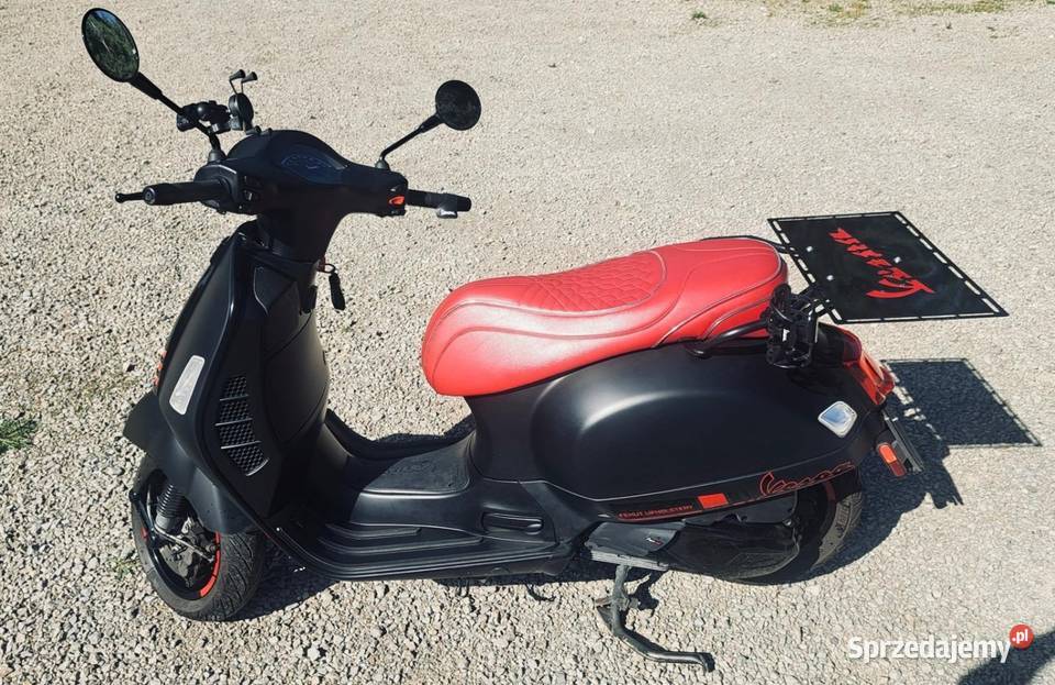 Sprzedam Vespa GTS300 czarny łódzkie Bełchatów