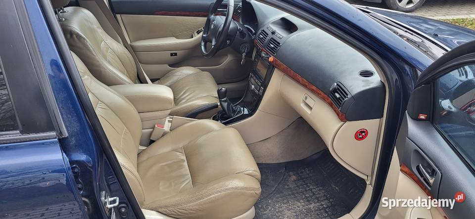 Toyota Avensis niebieski Krasnystaw sprzedam