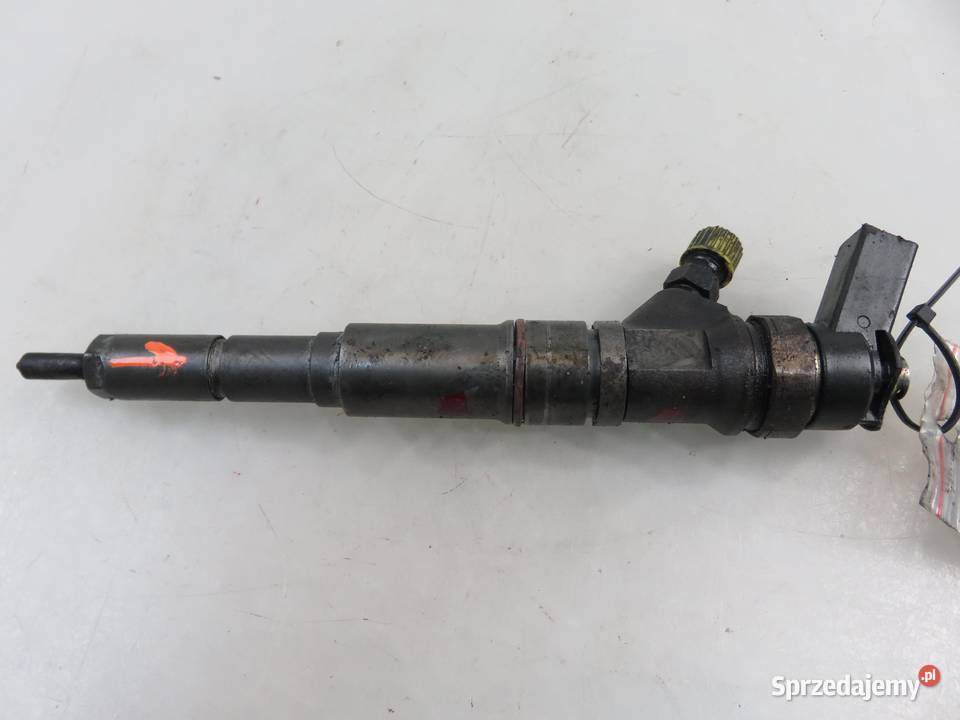 WTRYSKIWACZ BMW E91 20 d 7793836 0445110216