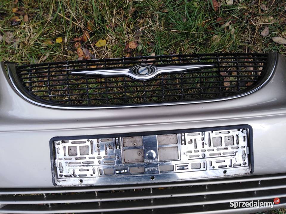 Zderzak przedni Chrysler VoyagerGrand 0104r Rok produkcji 2004 Nysa