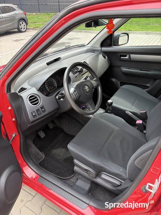 Suzuki swift 13 benzyna Warszawa sprzedam