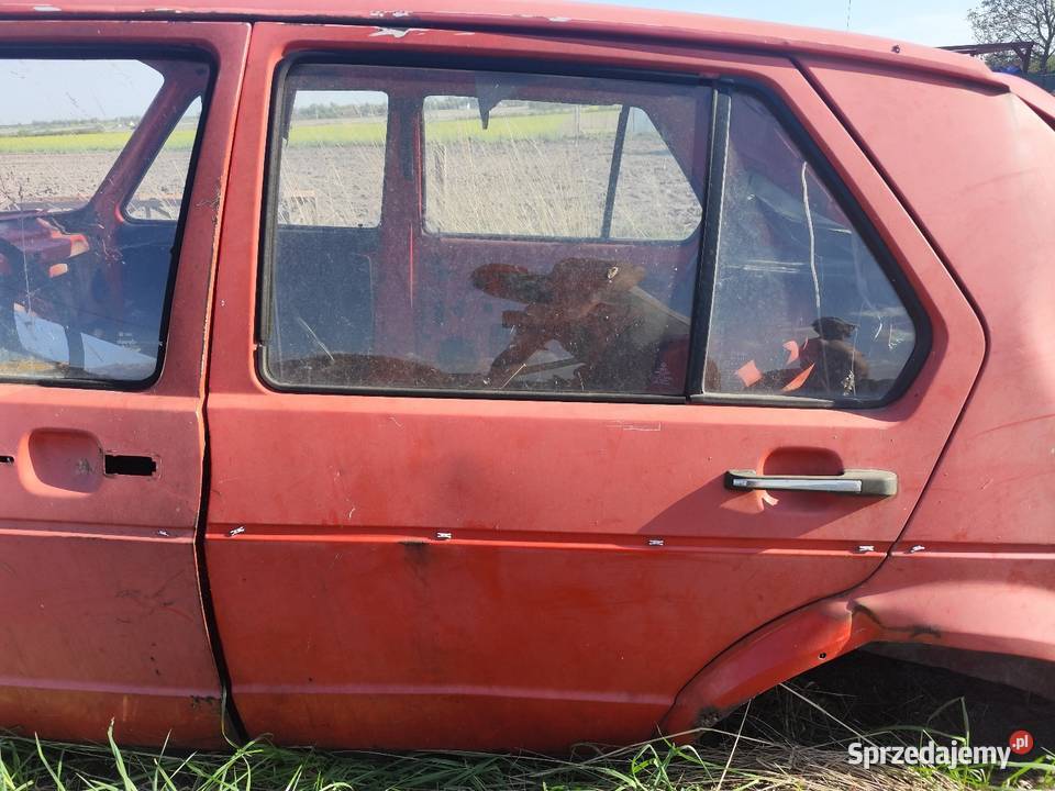Golf 1 drzwi szyby i reszta lubelskie
