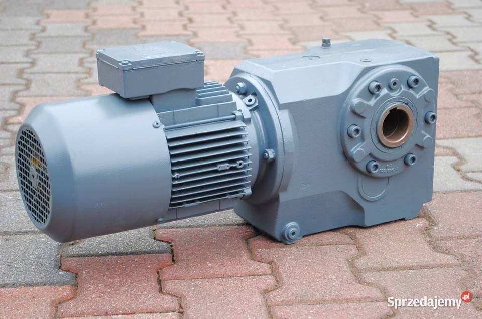 Motoreduktor kątowy 15kw 34obrmin z hamulcem SEW Biznes i Przemysł lubuskie Kargowa