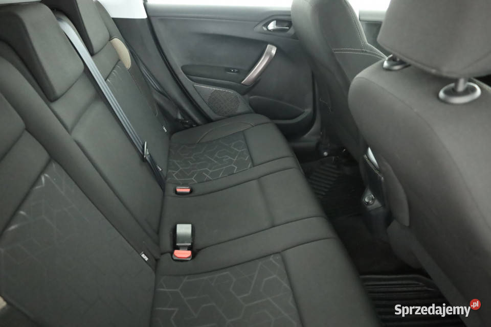 Peugeot 2008 16 VTi nieuszkodzony Piaseczno