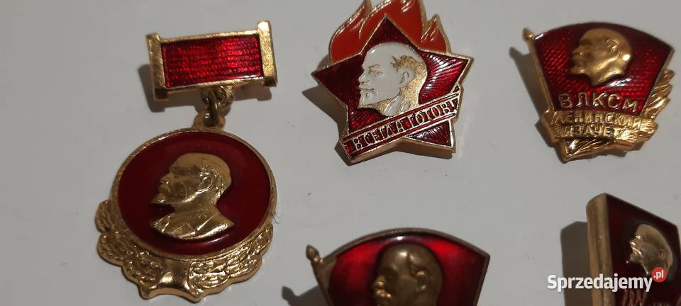 odznaki przypinki 0515 Warszawa