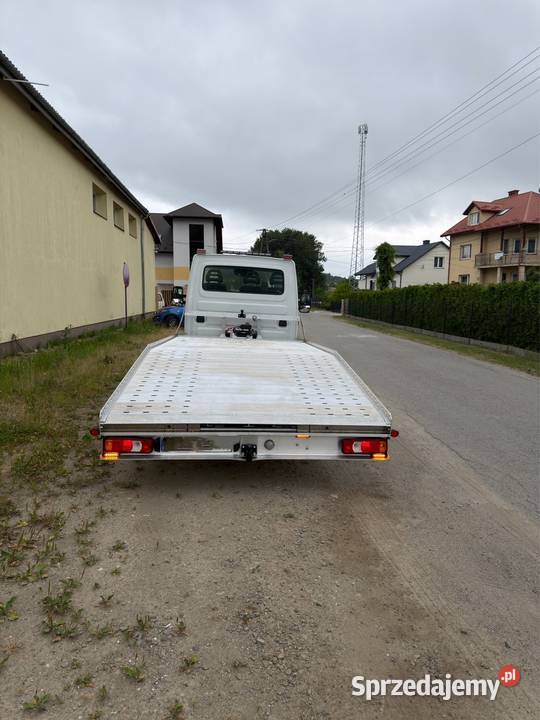 Iveco daily 30 laweta 2022r nieuszkodzony Rzeszów