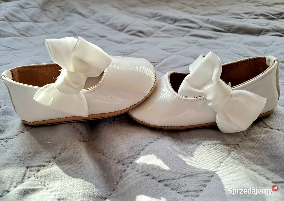 Zestaw na chrzciny dziewczynki łódzkie Łódź sprzedam