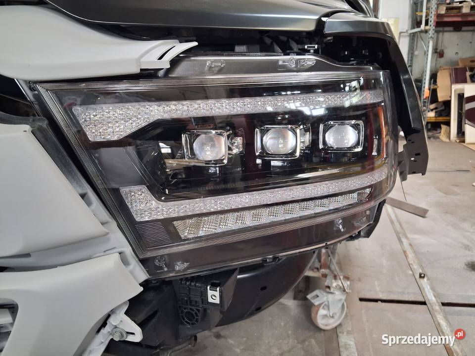 Kabina Ram 1500 CrewCab V generacja 2020 r Sierakowice