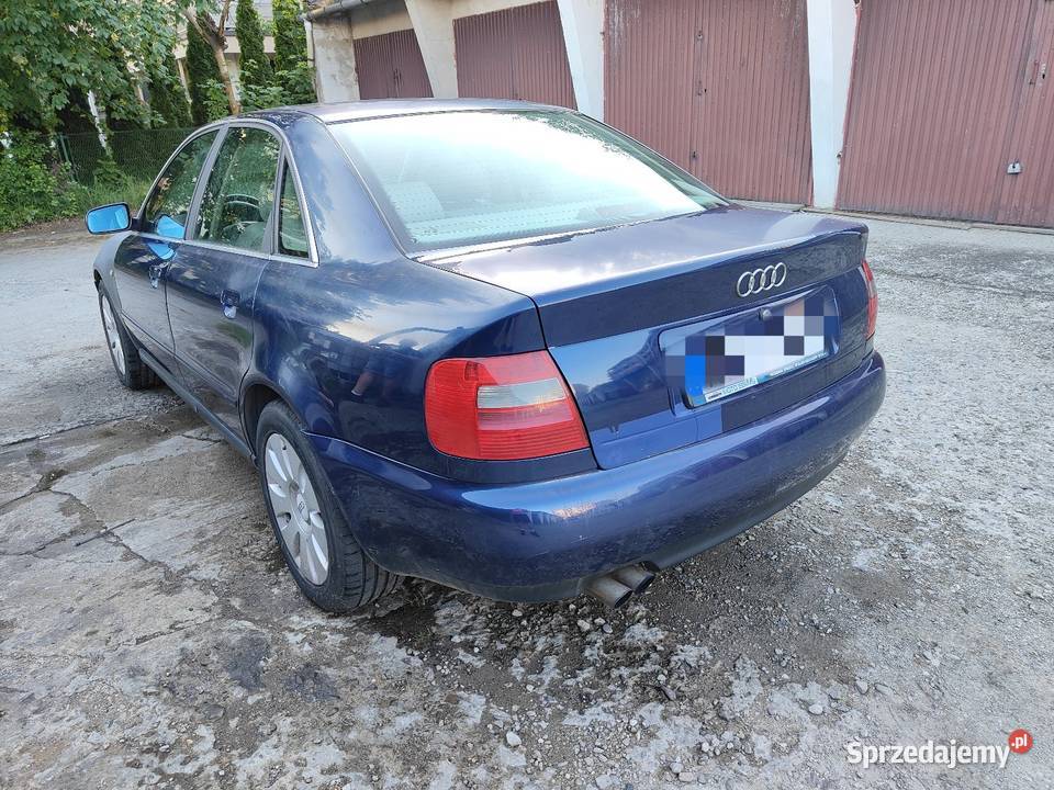 Audi A4 23 165 QUATRO benzyna Kraków sprzedam