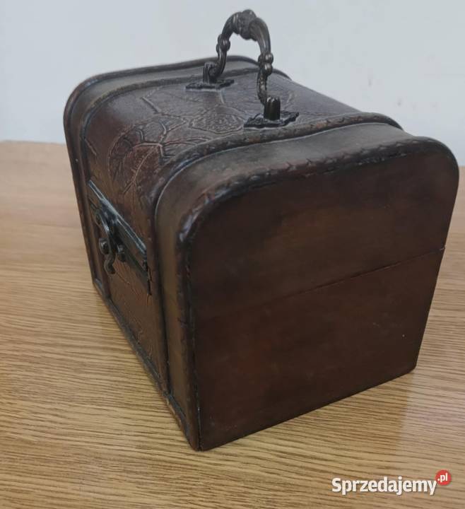 Drewniana szkatułka zachodniopomorskie