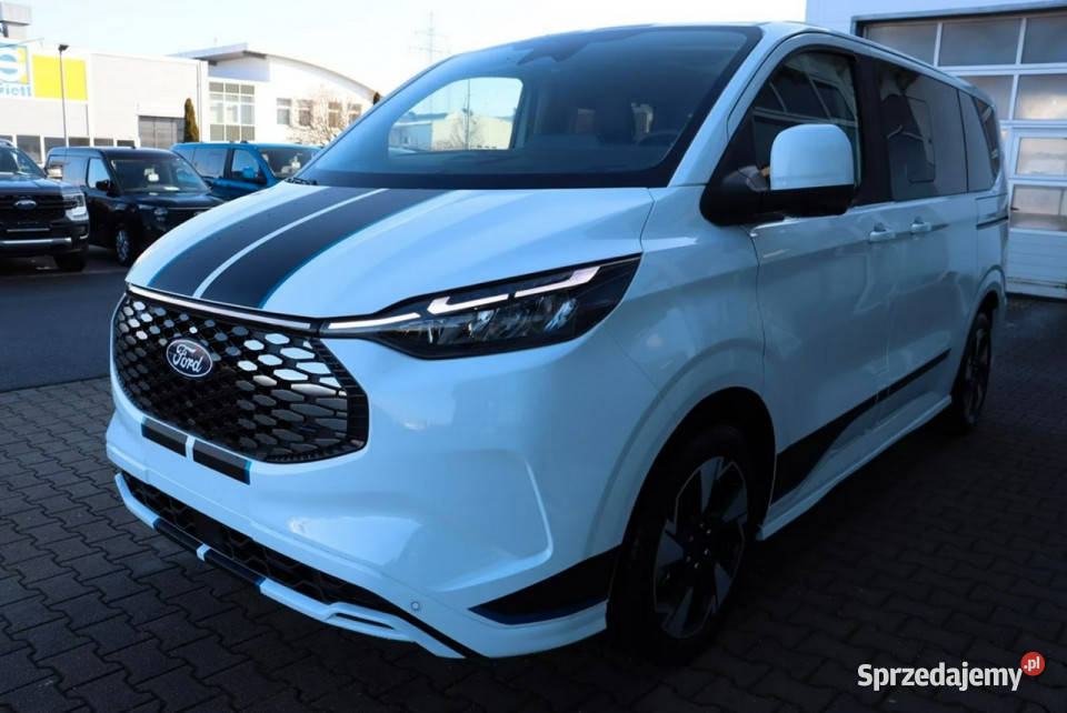 Ford Tourneo Custom Sport L1 170 Kamera 360 bluetooth Szczecinek
