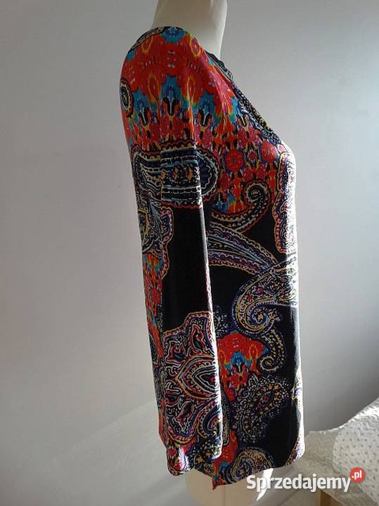 Bluzka Czarna Wzór Paisley Dekolt Bateau Łomża